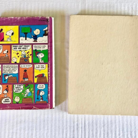 Lot of 2 Vintage 1970s,80s Snoopy/Peanuts Books - Picture 2 of 10